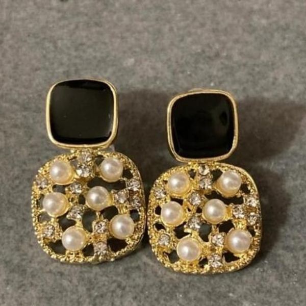 Korean Fashion latest Gold Plated Shining Zirconia Stone Work Studs Earrings