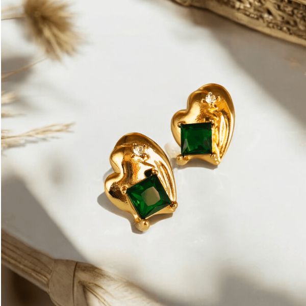 Emerald Shine Gold Studs Earrings