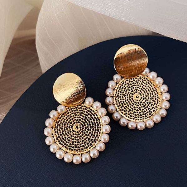 Gold Plated Geometric Round Mesh Pearl Drop Earring