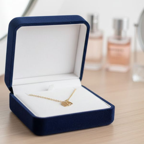 Elegant Golden Heart Pendant Necklace – Dainty Everyday Love Jewelry