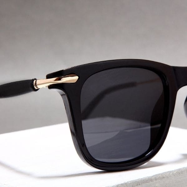 Fashionable And Trending Sunglasses Collection For Men, Women Style-47